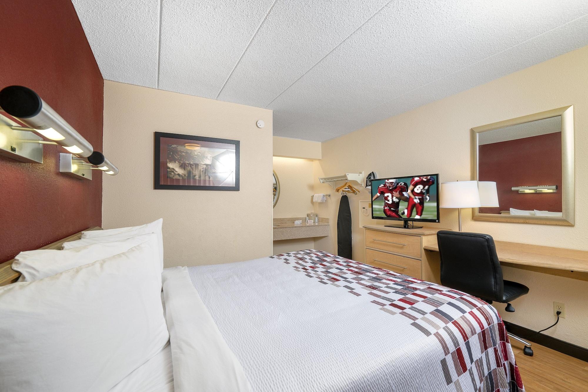 Red Roof Inn Indianapolis South Exterior photo